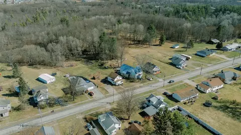 825 E Main St, Corry, PA 16407 photo 36