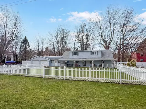 530 Baker Ave, Erie, PA 16511