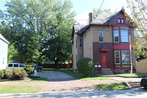 311 E 8th St, Erie, PA 16503