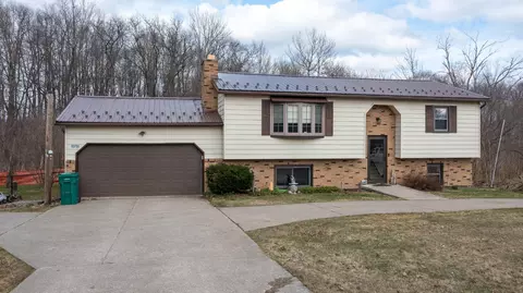 10751 Wales Rd, Erie, PA 16510