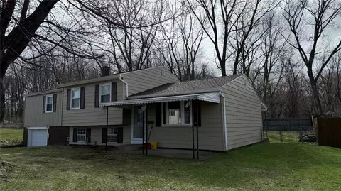 2527 E 26th St, Erie, PA 16510