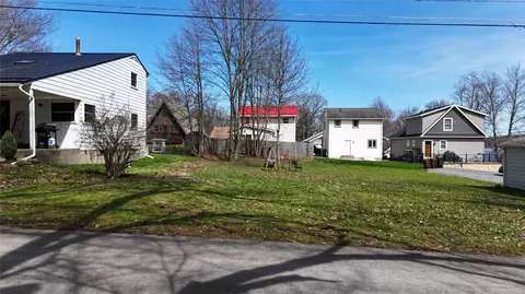 Pine Street, Edinboro, PA 16412