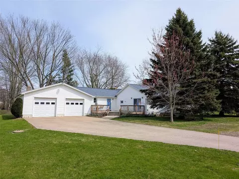 919 Walbridge Rd, Erie, PA 16510