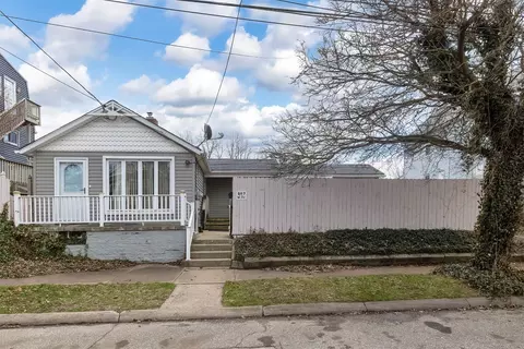 807 W 2nd St, Erie, PA 16507