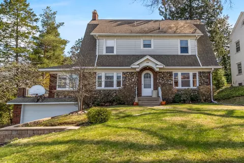 4625 Highview Blvd, Erie, PA 16509