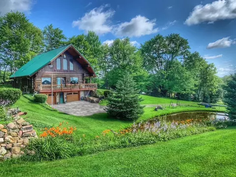 18597 State Highway 98 Hwy, Conneautville, PA 16406