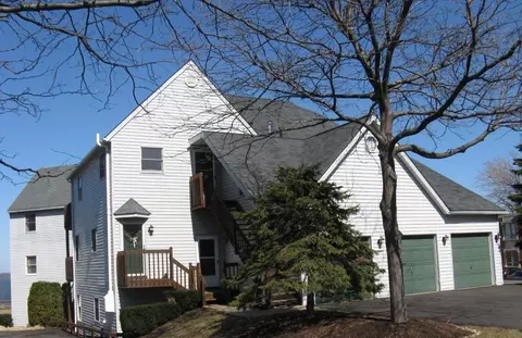 612 W 2 St #103, Erie, PA 16507