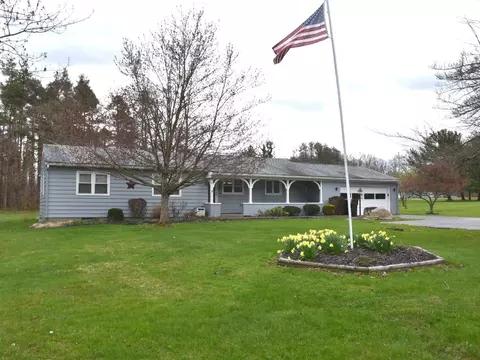 14746 N Main Ext, Meadville, PA 16335