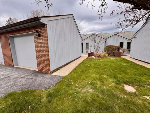 4716 Baywood Dr, Millcreek, PA 16509