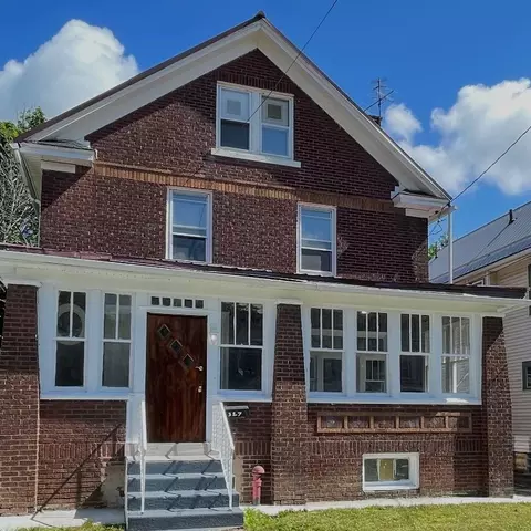 327 E 25th St, Erie, PA 16503