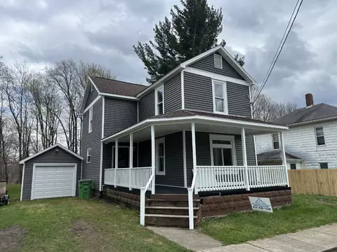 127 S Pymatuning St, Linesville, PA 16424