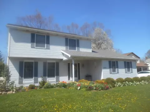 4230 W 28th St, Erie, PA 16506