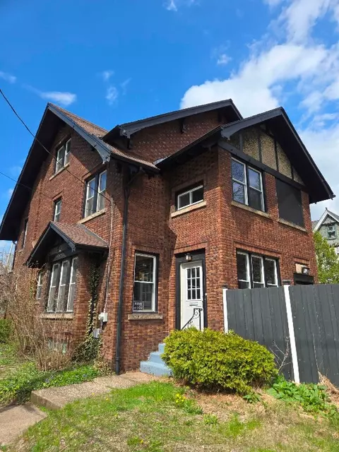 363 W 21st St, Erie, PA 16502