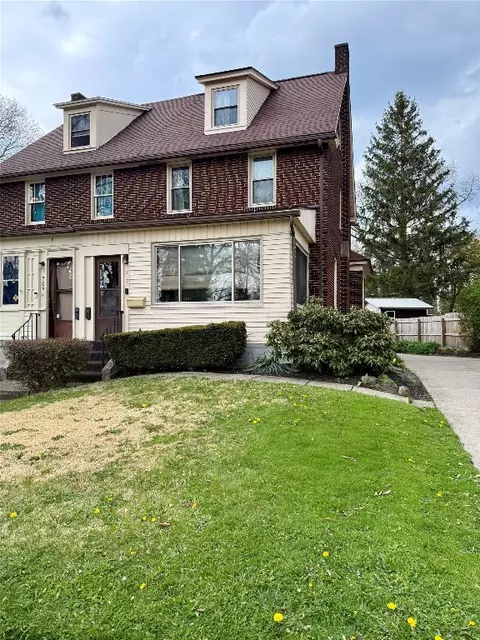 711 Silliman Ave, Erie, PA 16511