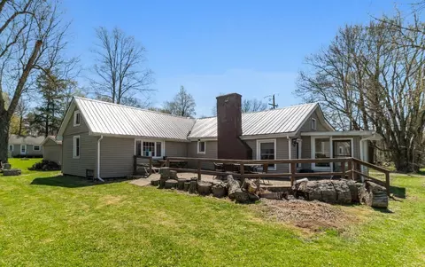 36174 Conner Ave, Canadohta Lake, PA 16438