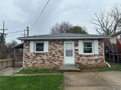3815 Lake Pleasant Rd, Erie, PA 16504