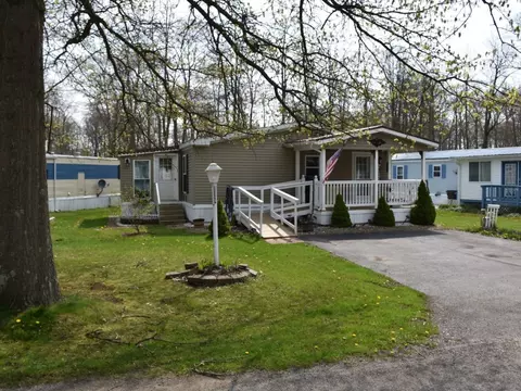 10356 Circle W #49, Meadville, PA 16335