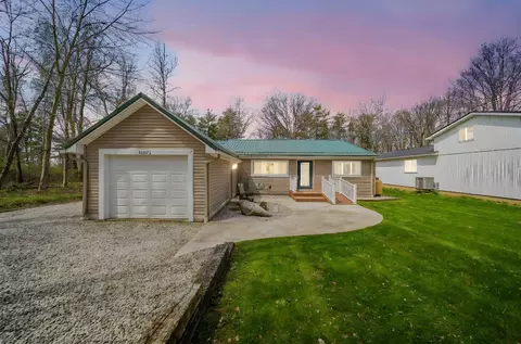 11571 N Lake Rd, Espyville, PA 16424
