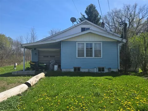 9400 Wattsburg Rd, Erie, PA 16509