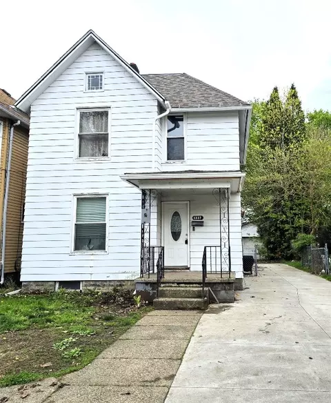 1337 E 8th St, Erie, PA 16503