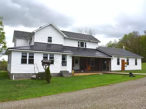 28409 Henry Rd, Cambridge Springs, PA 16403