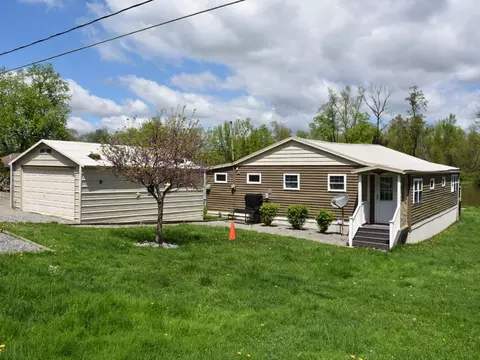 23068 Mallard Ln, Cochranton, PA 16314