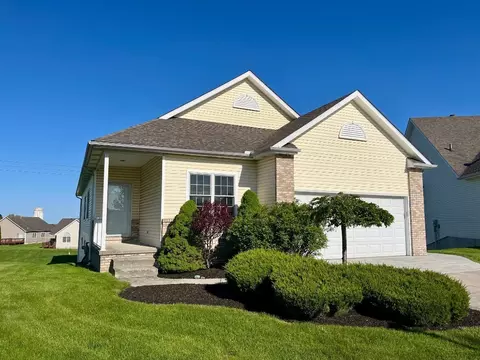 6067 Morning Glory Ct, Erie, PA 16509
