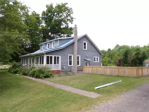 13326 Ridge Rd, West Springfield, PA 16443