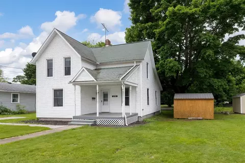 2318 Elk St, Lake City, PA 16423