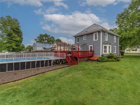 817 E Main St, Corry, PA 16407 photo 6