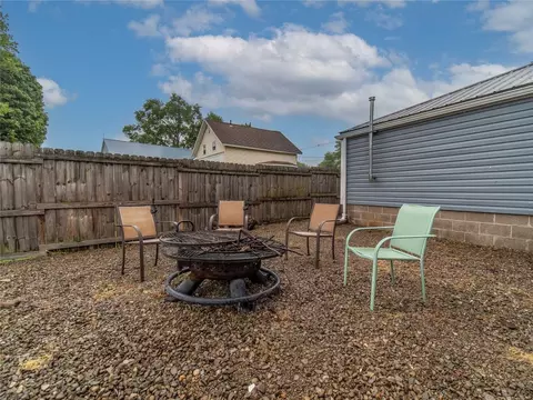 817 E Main St, Corry, PA 16407 photo 14