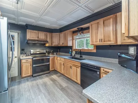 817 E Main St, Corry, PA 16407 photo 20