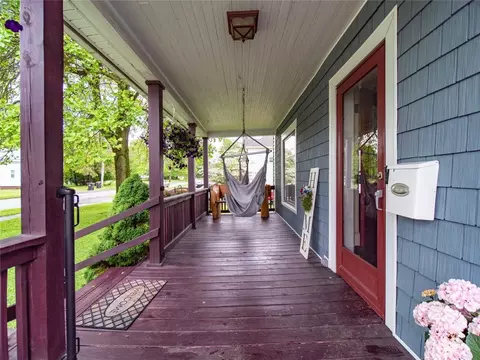 817 E Main St, Corry, PA 16407 photo 4