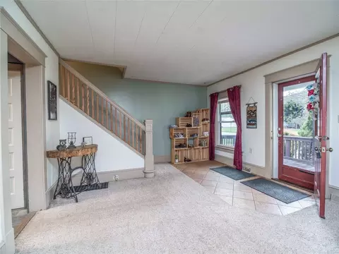 817 E Main St, Corry, PA 16407 photo 27