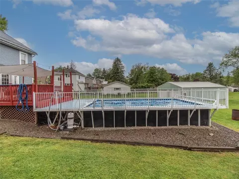 817 E Main St, Corry, PA 16407 photo 7