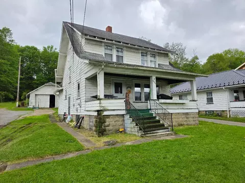 20743 Alden St, Meadville, PA 16335