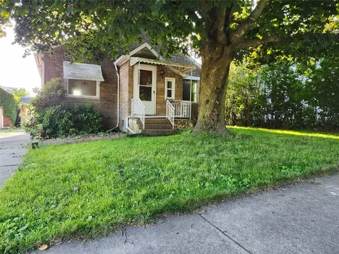 3829 Parade Blvd, Erie, PA 16504