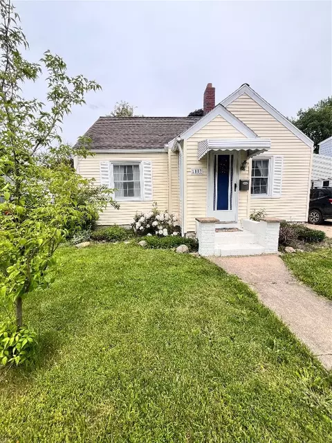 1103 Montpelier Ave, Erie, PA 16505