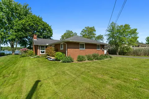 10756 Aldina Dr, Conneaut Lake, PA 16316