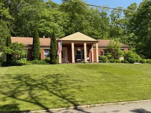 147 Jefferson St, Meadville, PA 16335