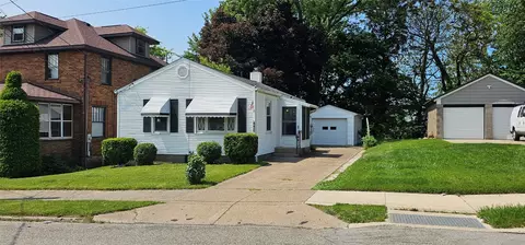 442 E 28th St, Erie, PA 16504