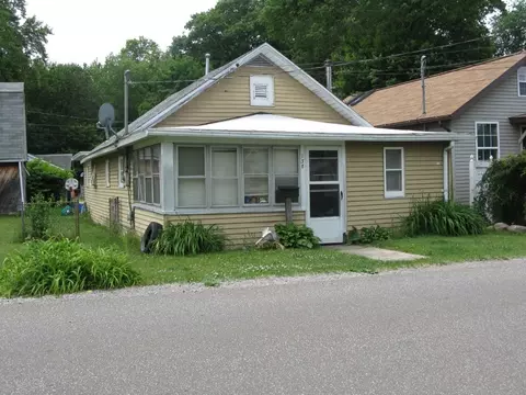138 Kelso Dr, Erie, PA 16505
