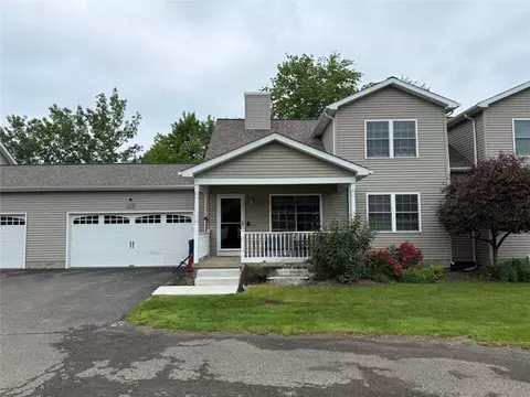 4112 Wood Hills Dr #P2, Erie, PA 16510