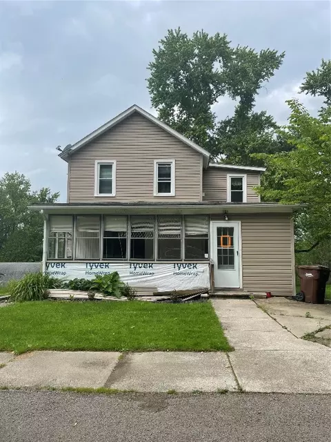 128 Elizabeth St, Cambridge Springs, PA 16403