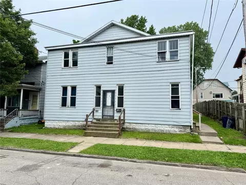 647-649 E 11th St, Erie, PA 16503
