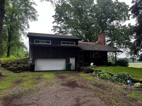 8600 Harmonsburg Rd, Linesville, PA 16424
