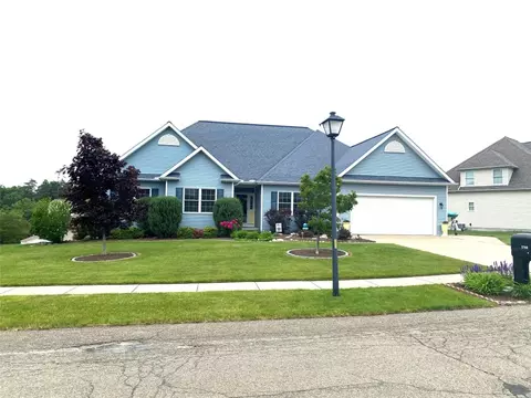 5768 Platinum Dr, Erie, PA 16509