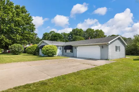 3639 Walker Ave, Fairview, PA 16415
