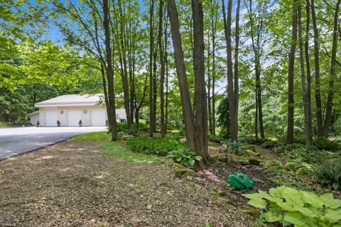 9685 Pettis Rd, Meadville, PA 16335