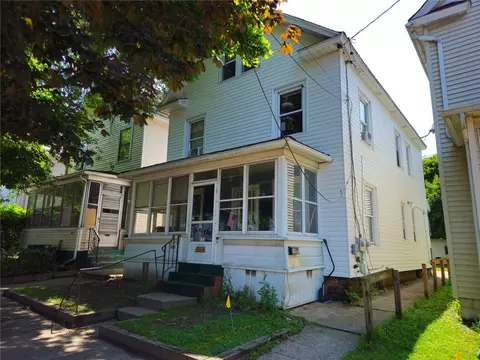 1133 E 8th St, Erie, PA 16503